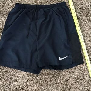 Men’s large Nike Dri fit running shorts